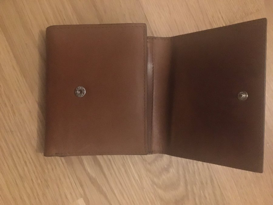 Plånbok i läder från Tiger of Sweden