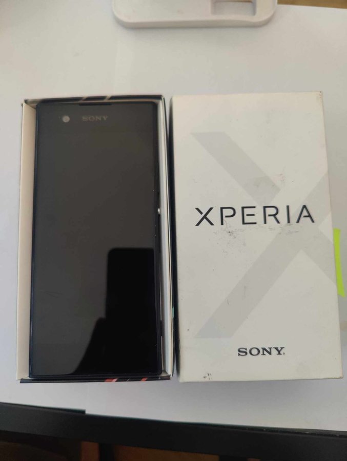 Sony Xperia XA1 Dual sim 32GB i svart färg