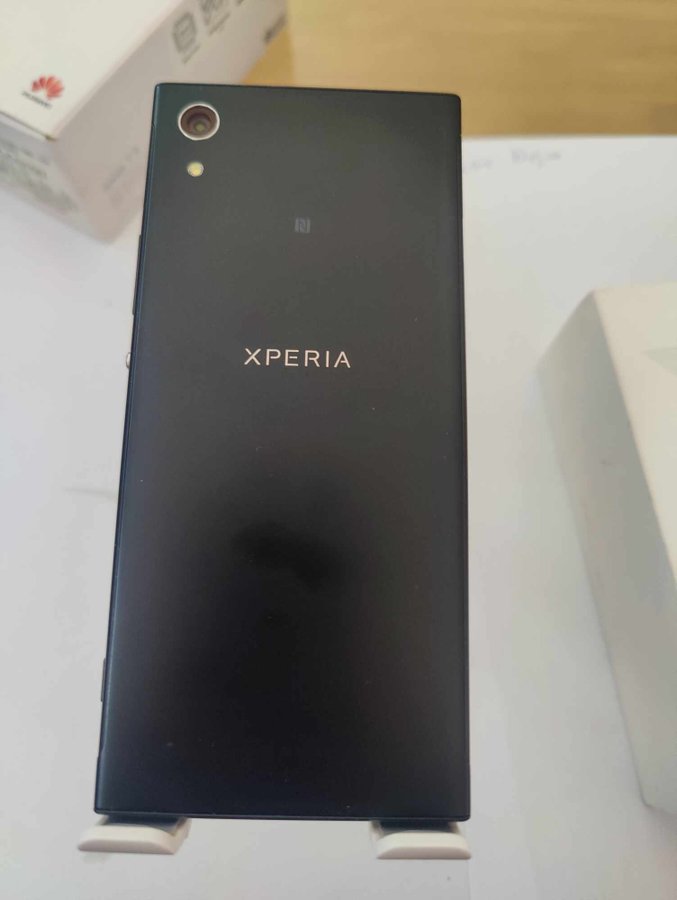 Sony Xperia XA1 Dual sim 32GB i svart färg