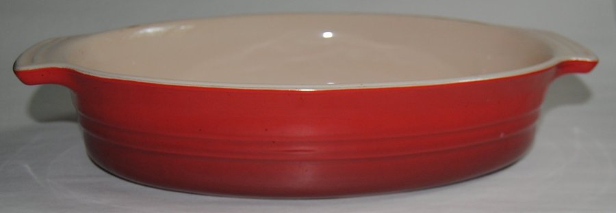 LE CREUSET  OVAL UGNSFORM  STENGODS  15-14  CHERRY RED  BRA BRUKSSKICK !