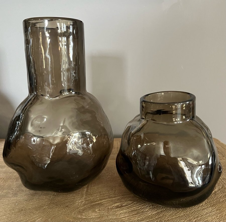 3 vaser  2 ljuslyktor DBKD “Bunch“ Bruny glas Organisk form