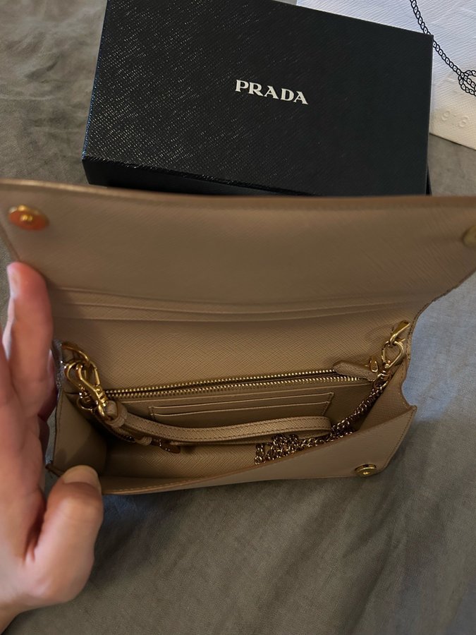 Prada saffiano clutch