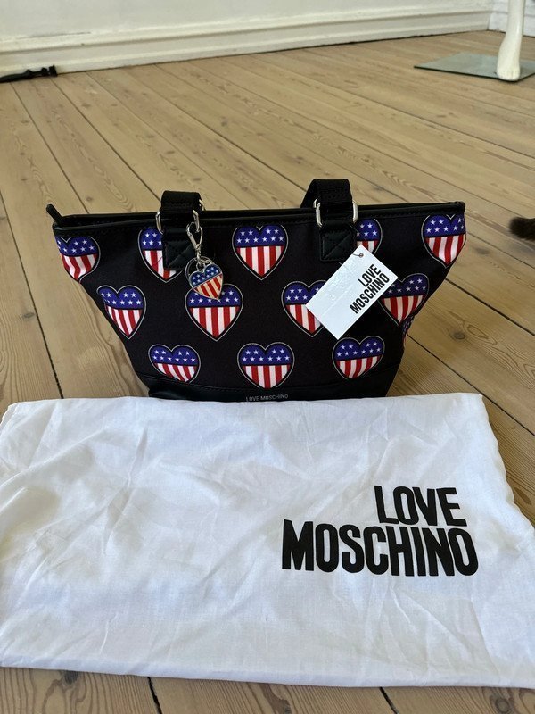 Love Moschino tote