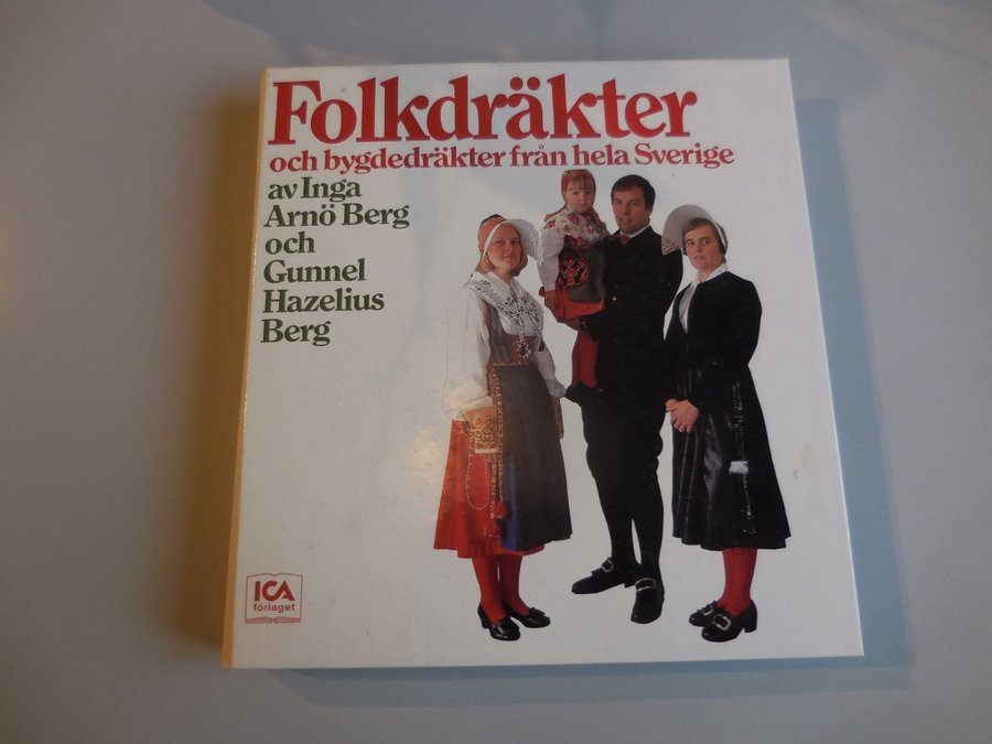 FOLKDRÄKTER och bygdedräkter från hela Sverige 1976 Icaförlaget