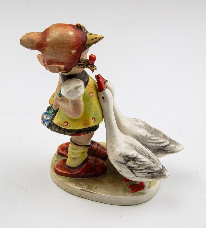 Hummel 47/3/0 - Goose Girl (TMK-1) - Arthur Moeller - Goebel