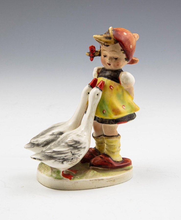 Hummel 47/3/0 - Goose Girl (TMK-1) - Arthur Moeller - Goebel