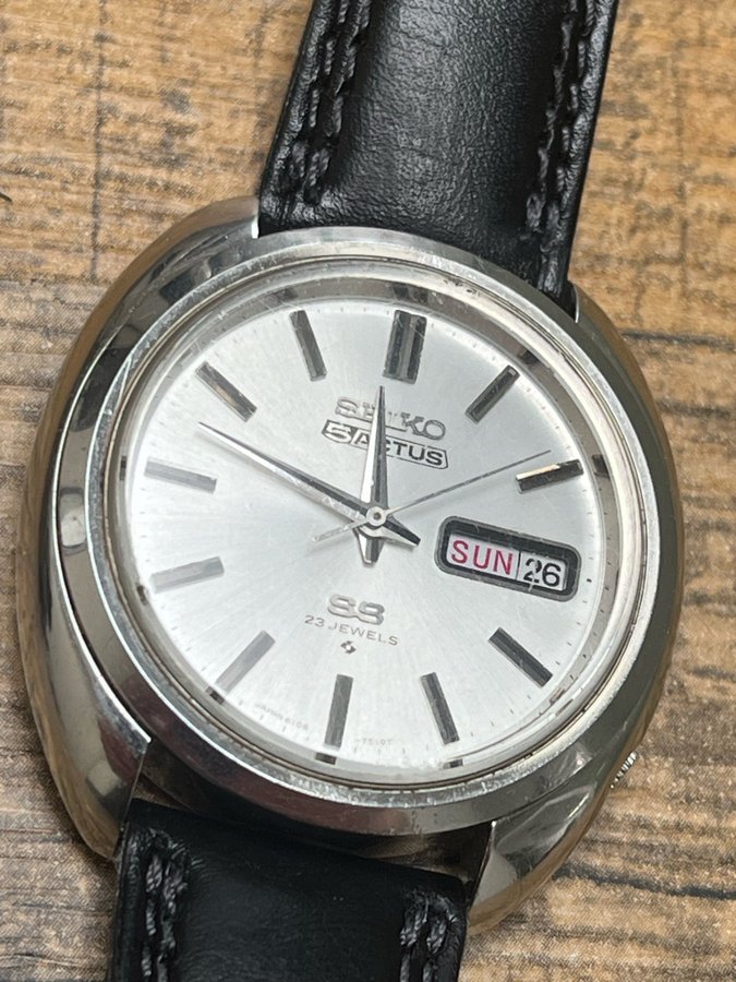 Seiko 5 Actus SS 23 jewels Automatic watch