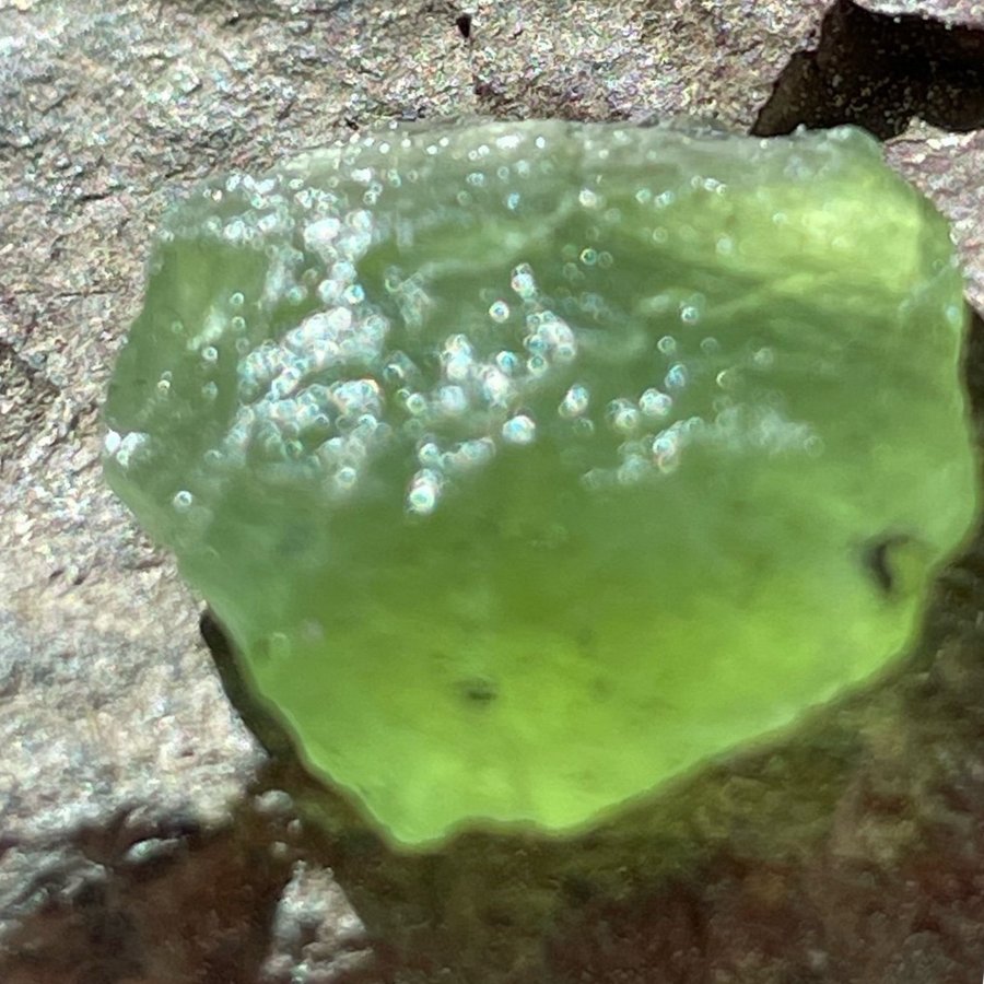 Ca 1545 CARAT MYCKET HÖG KVALITET! AA++ ÄKTA PERIDOT KRISTALL från NORGE