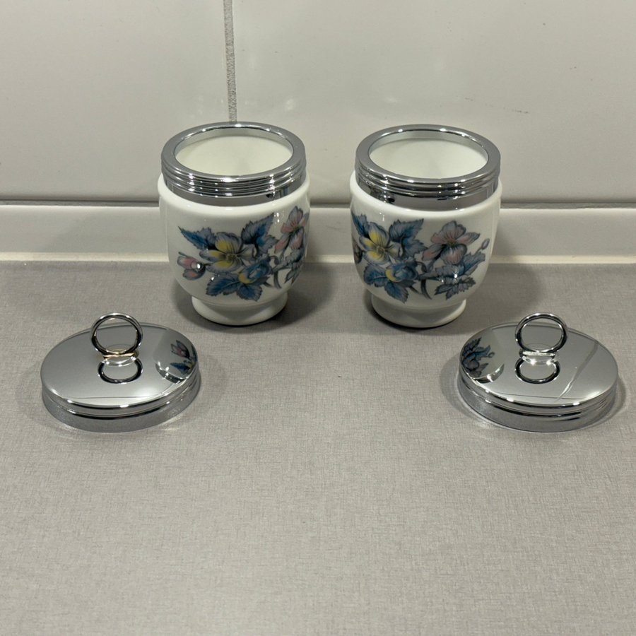 Toppskick! 2 stora egg Coddlers Royal Worcester made in England