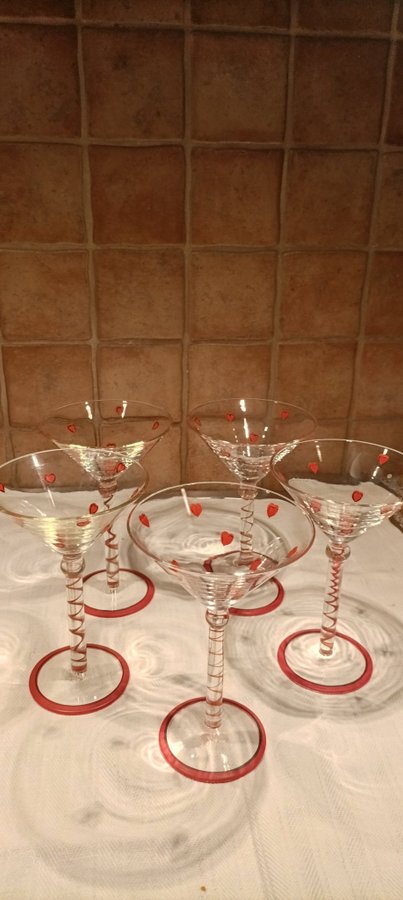 4 st höga handmålade martini glas