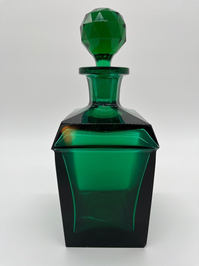 Karaff grön glas