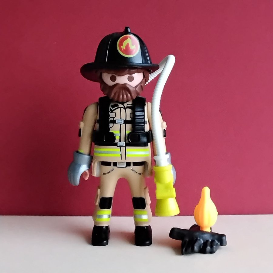 Playmobil brandman med bransläckare (71207)