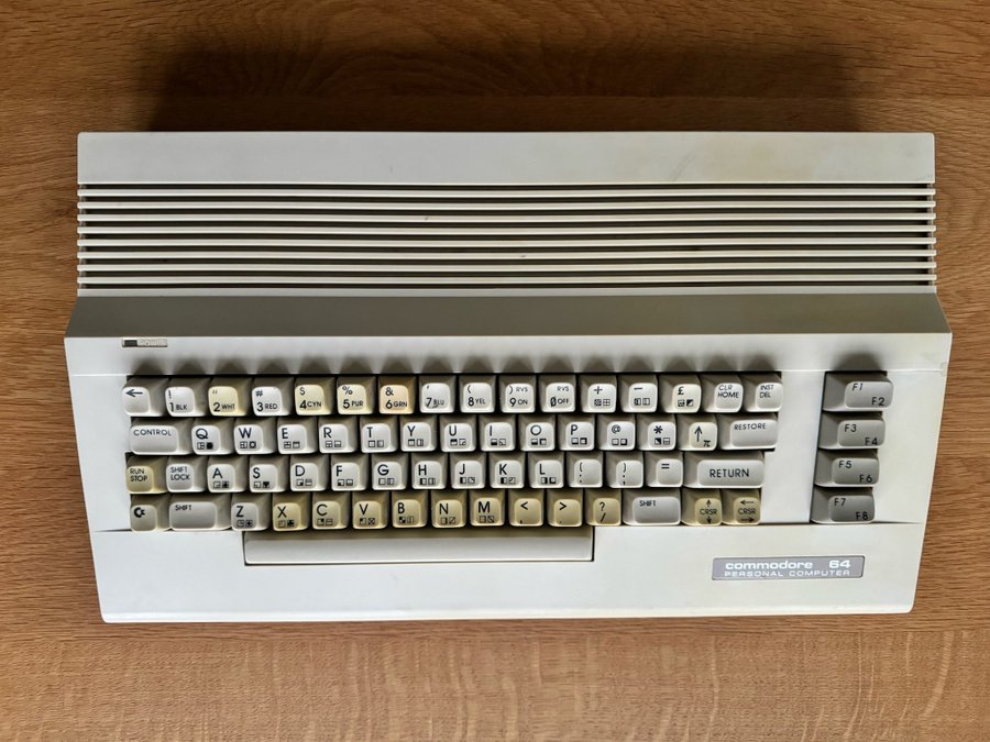 Commodore 64c (996984)