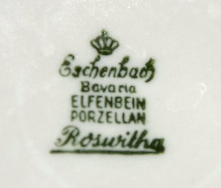38 delar vacker kaffeservis Roswitha Bavaria elfenbensporslin