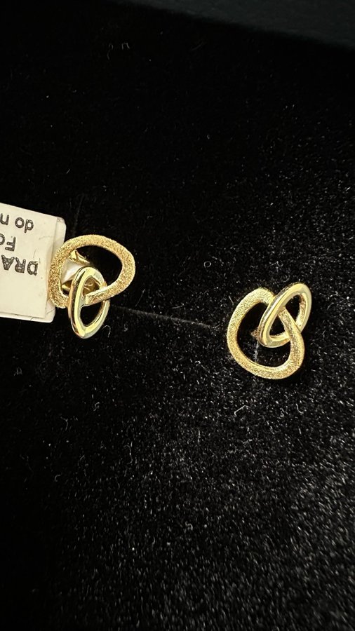 Drakenberg Sjölin 18K gold earstuds