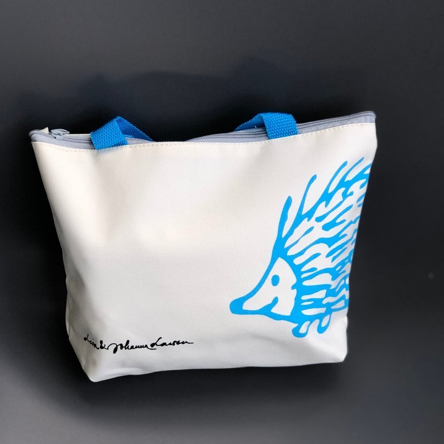 Lisa Larson liten väska bag igelkott blå vävd polyester tillverkad för Japan