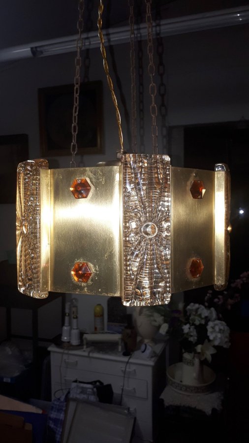 1960s Mässing Kristall Taklampa Denmark Extra Long Chains Pendel Loftlampe