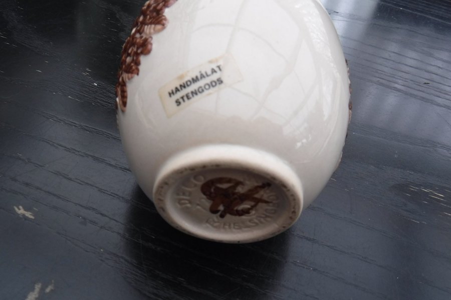 Handmålad urna med lock från Höganäs keramik deco