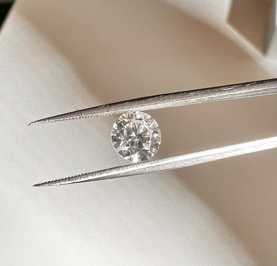 Äkta 1ct VVS1 D-Color Moissanite-Diamant Med Certifikat!