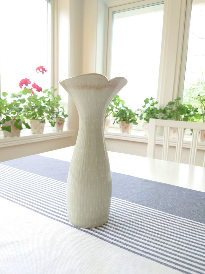 ARTHUR PERCY Vas i keramik - Upsala-Ekeby Gefle modell KA