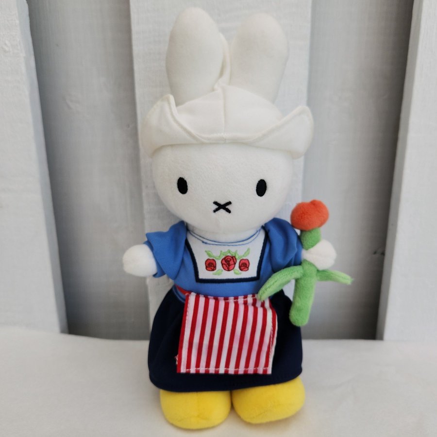 Miffy Farmer's Wife Tulip Nijntje Dick Brunna Plush Rabbit The Netherlands