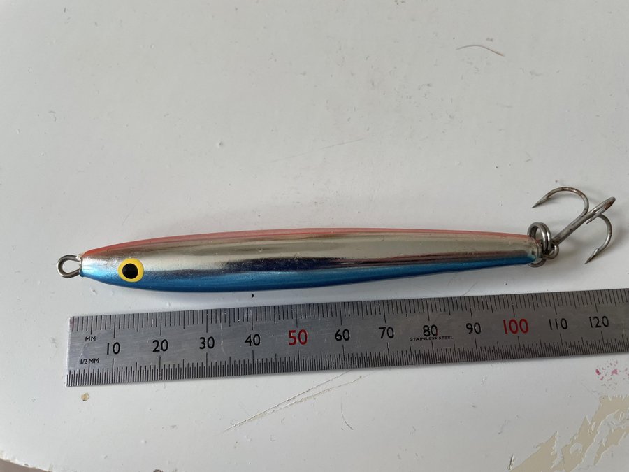 Salmo Slim 10cm havsöringsbete