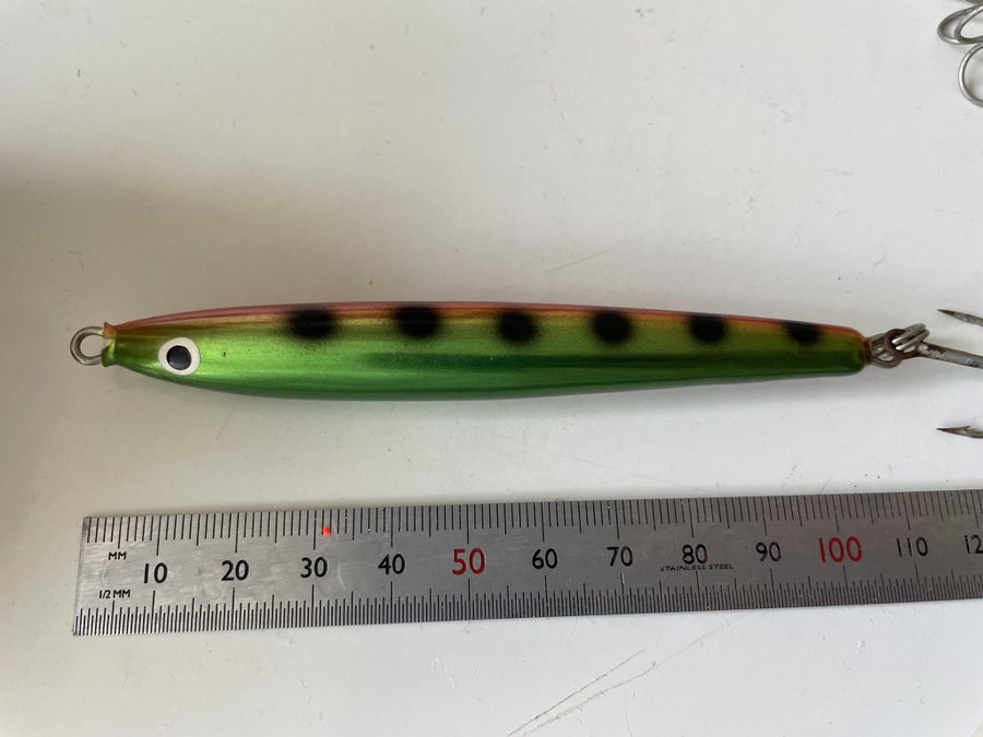 Salmo Slim 10cm havsöringsbete