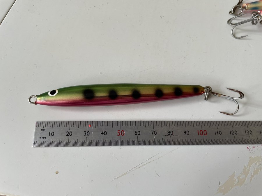 Salmo Slim 10cm havsöringsbete