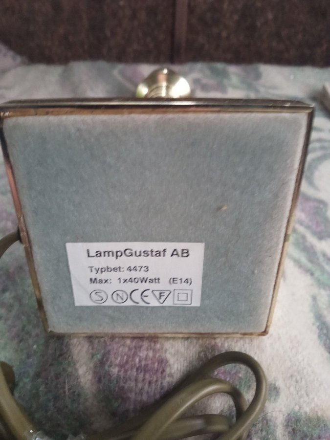 Fin *LampGustaf AB*-*LAMPA-BORDSLAMPA/LAMPFOT-4473*-*EMPIRE STYLE/ EMPIRSTIL*
