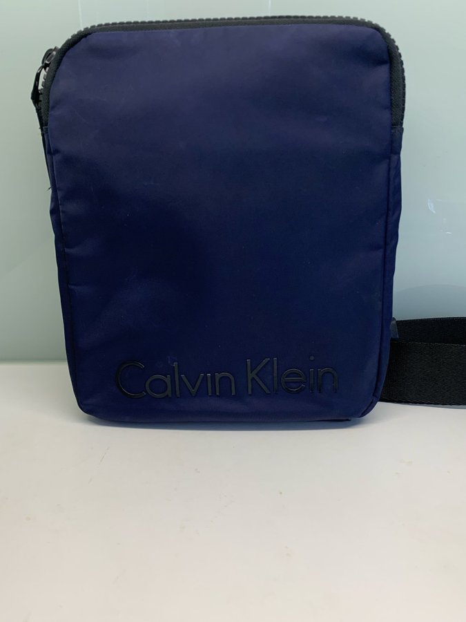 Unisex väska Calvin Klain 25x20xm