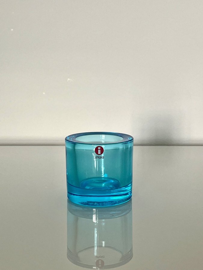 Iittala Kivi ljuslykta blått glas 60 mm som ny