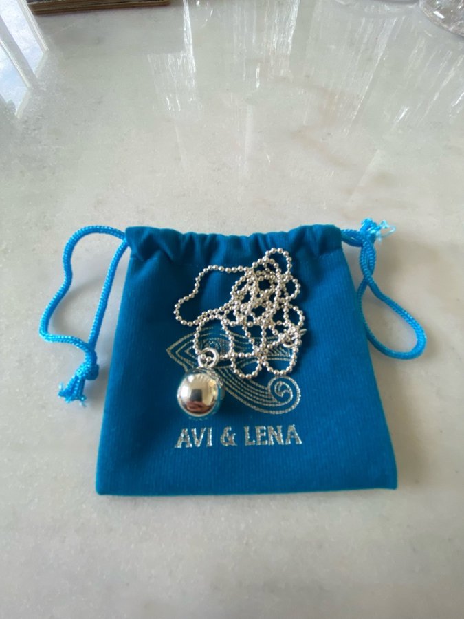 AVI  LENA halsband i äkta silver Ej använt Kulkedja Silverkula Smyckespåse