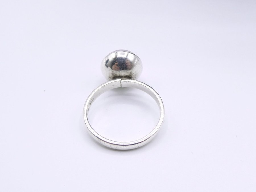 Karin Borup Copenhagen Sterling Silver Ring med rose quartz
