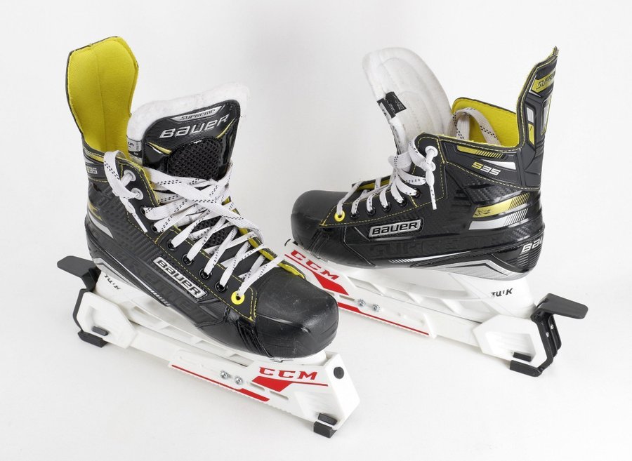 === Bauer Bth20 Supreme S35 - skridskor storlek D 55 = 39 Mycket bra skick ===