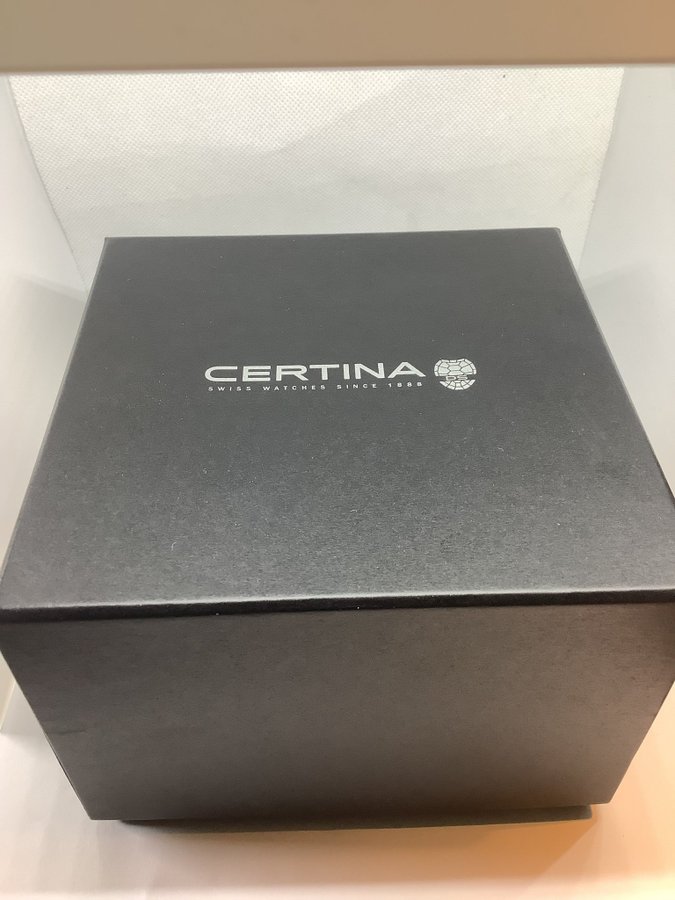 Certina DS Action Precidrive Chronograph uttagen april -24 !