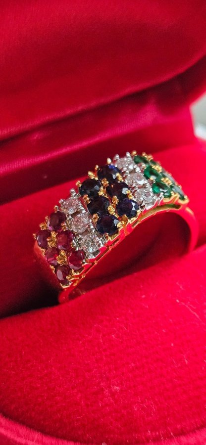 Guldring 18K Med Diamant Rubin Safir Smaragd