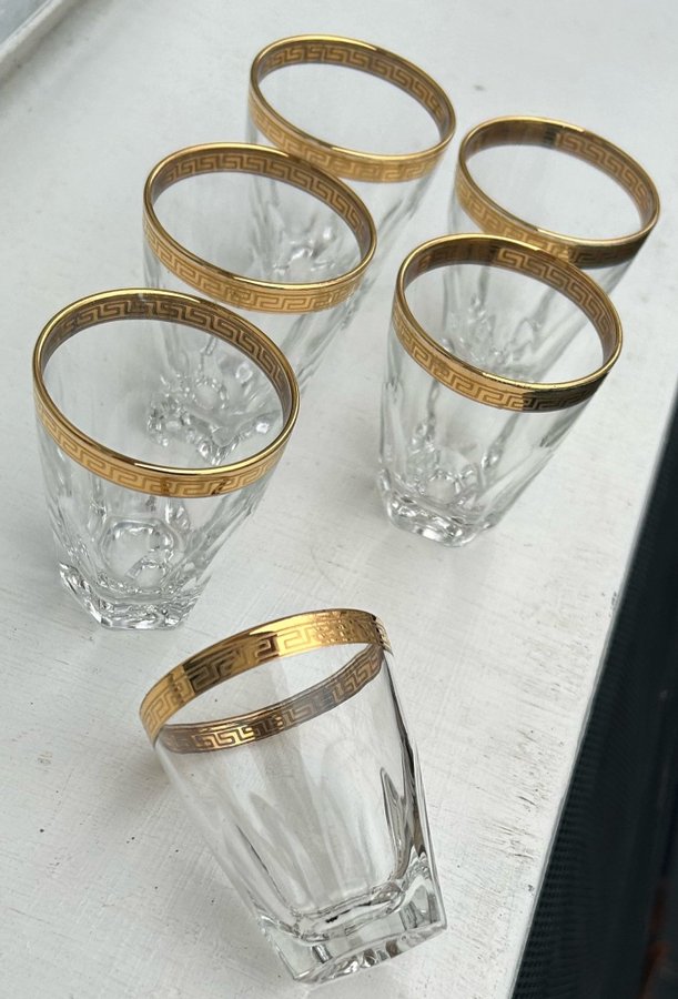 Exklusiv Samling Vintage Likörglas med Guldkant – 6 St