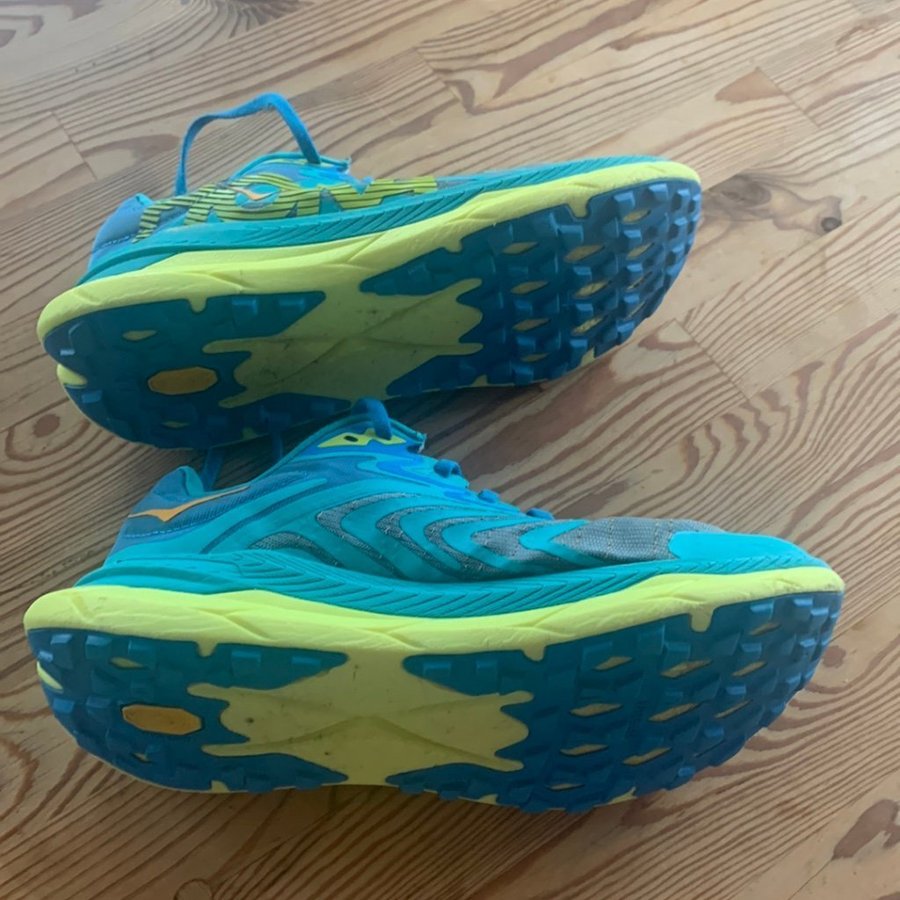 Hoka One One Tecton löparskor / storlek 38 2/3