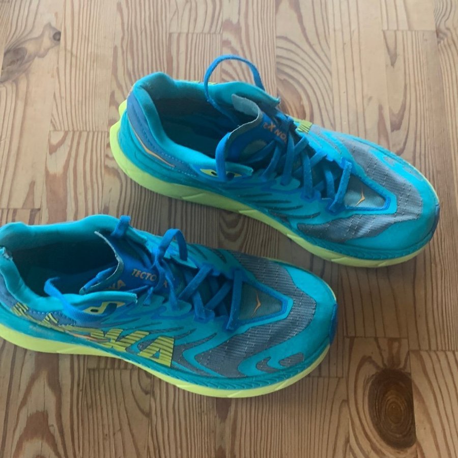 Hoka One One Tecton löparskor / storlek 38 2/3