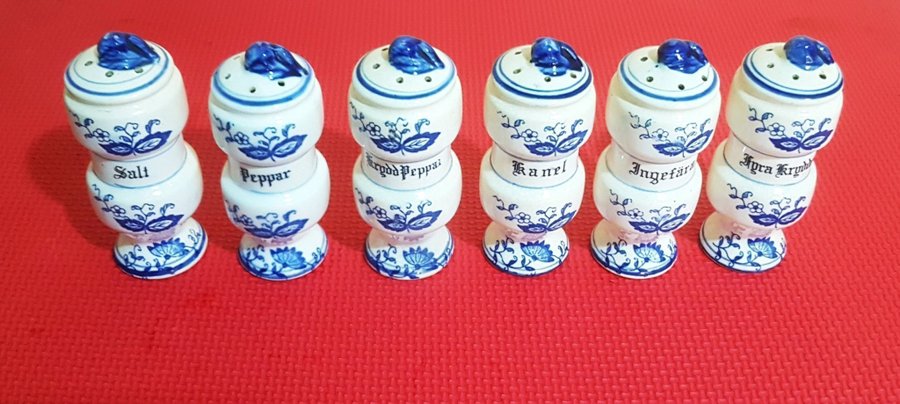 Vintage kryddhylla 6st porslin blå/vita kryddburkar 1900-talets andra hälft