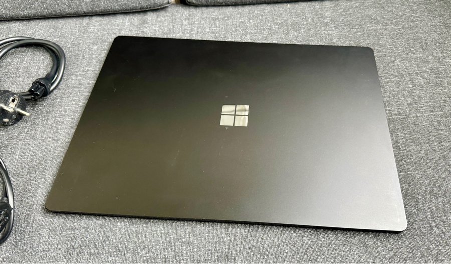 Microsoft Surface Laptop 4 15tum i7-1185G7 16GB 1TB Win 11