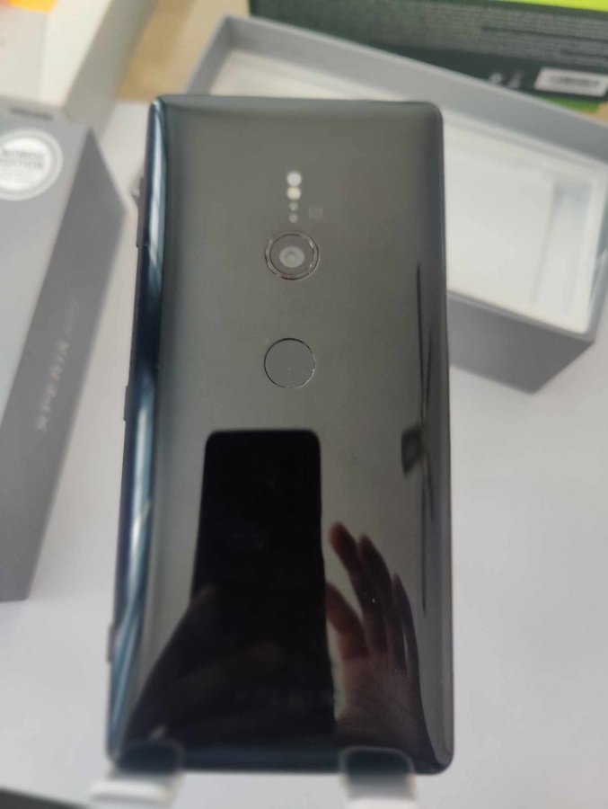 Sony Xperia XZ2 Nordic Edition Liquid Black färg fint skick