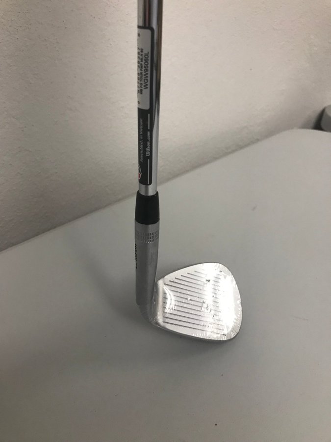 WILSON Staff Wedge Forged