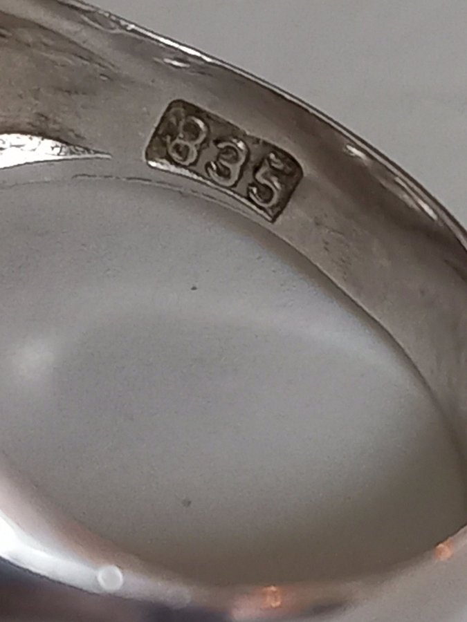 Snygg RING äkta silver 835 BERGKRISTALL kuddslipad stl 165