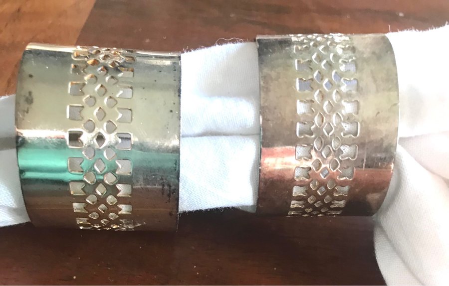 6st Fina silver färgade RETRO metal SERVETRINGAR Servetthållare med rosett