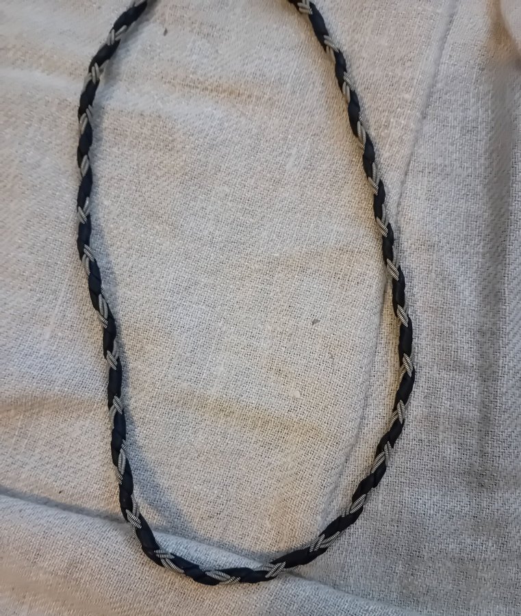 HALSBAND TENN TENNTRÅD SAMISKT LÄDER RENSKINN FINT SKICK HALSBAND TENN HANDARBE