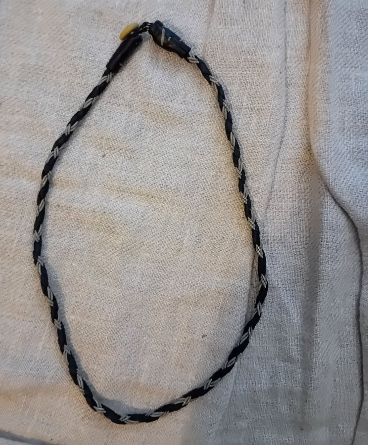 HALSBAND TENN TENNTRÅD SAMISKT LÄDER RENSKINN FINT SKICK HALSBAND TENN HANDARBE