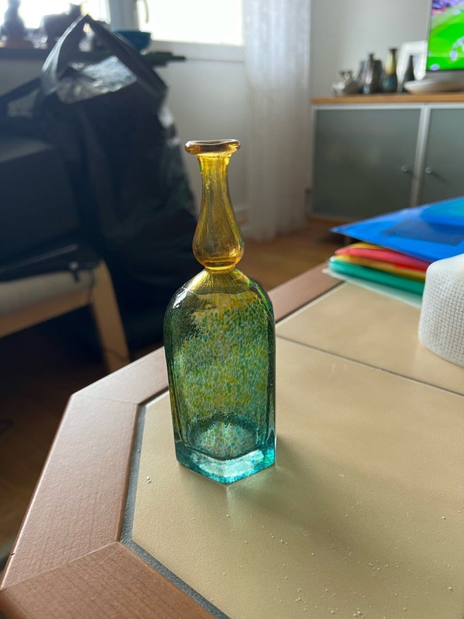 Flaska antikva Kosta boda Vallien