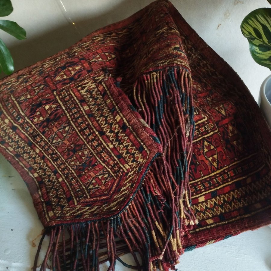 Antik Bokhara från Teheran Amogli orientalisk bonad boho bohemisk äldre vintage