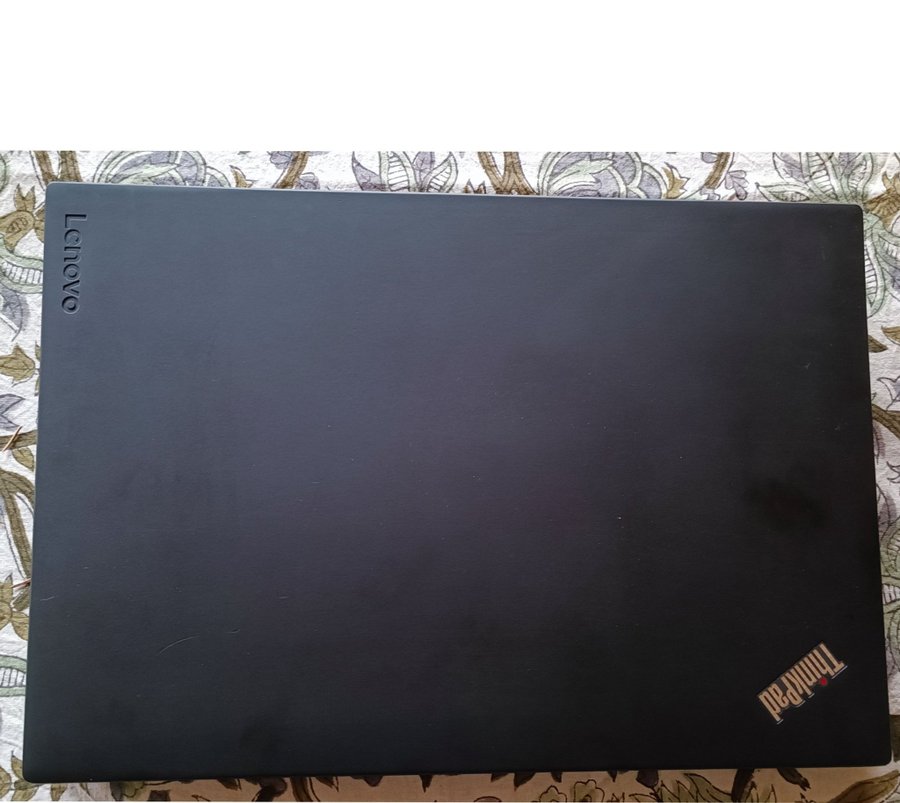 Lenovo ThinkPad t480 i7 32 GB RAM 512 SSD